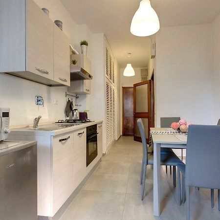 Lungarno Apartment By Mamo Firenze Bagian luar foto