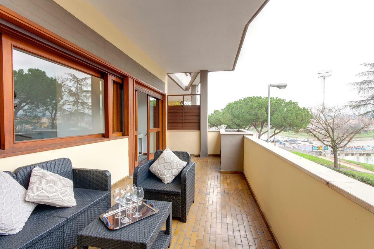 Lungarno Apartment By Mamo Firenze Bagian luar foto