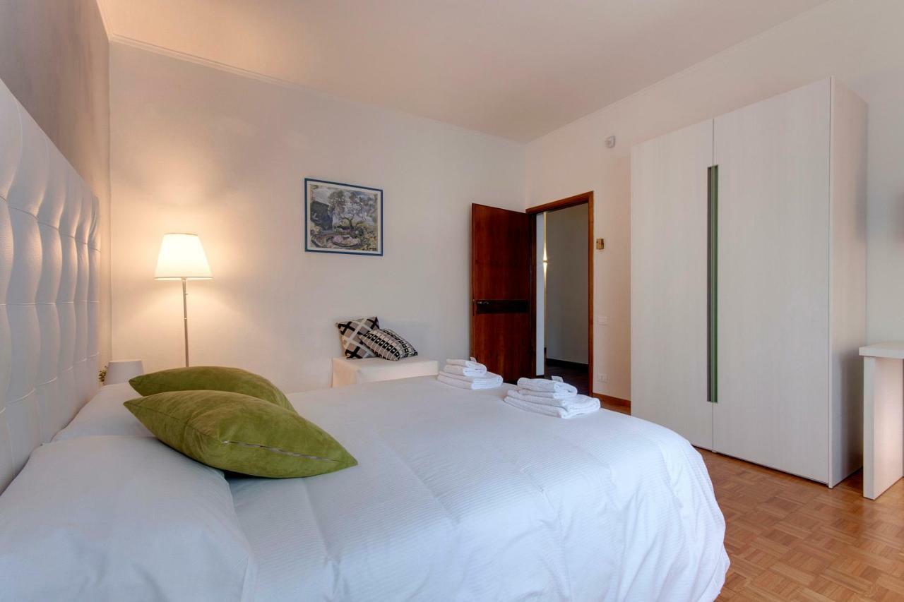 Lungarno Apartment By Mamo Firenze Bagian luar foto