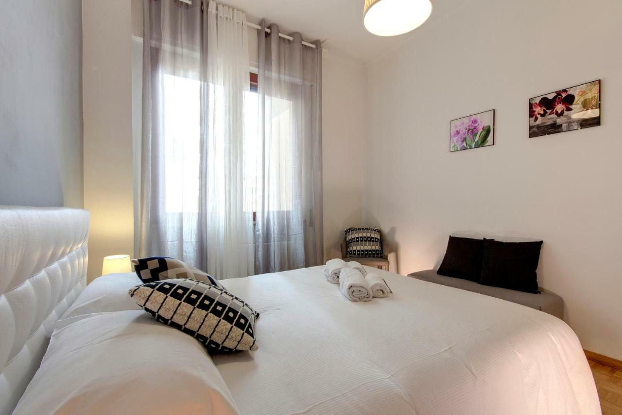 Lungarno Apartment By Mamo Firenze Bagian luar foto